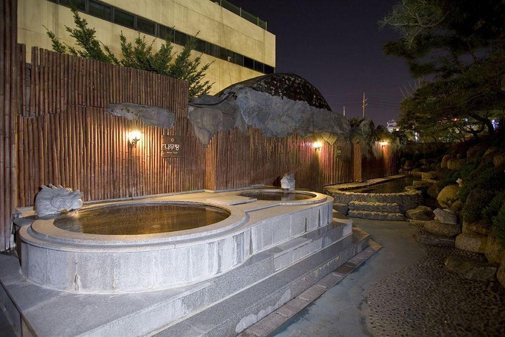 איצ'און Hotel Miranda מראה חיצוני תמונה