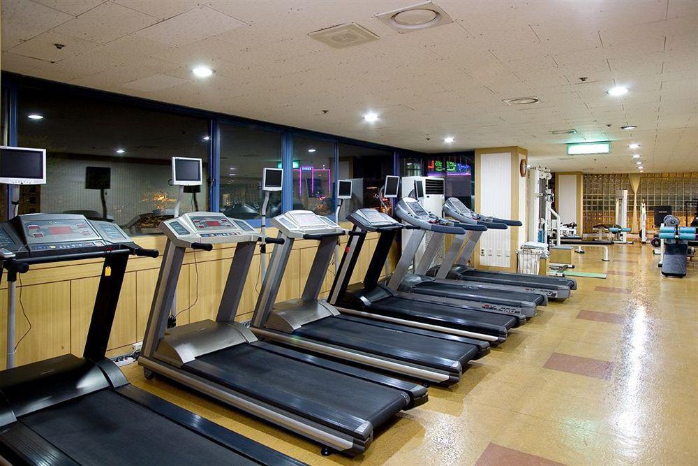איצ'און Hotel Miranda מראה חיצוני תמונה